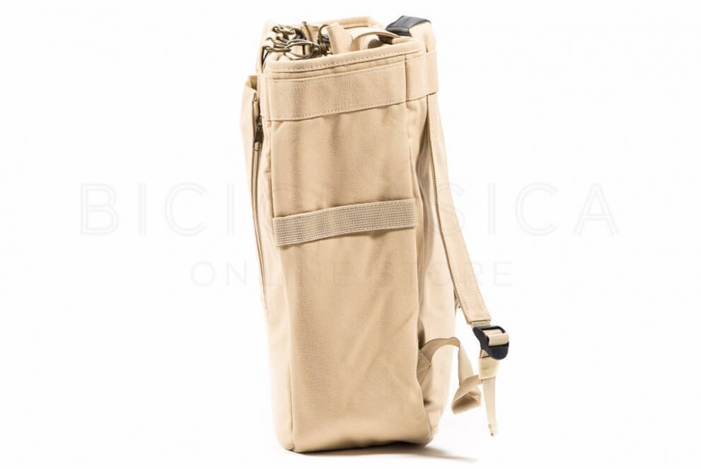 Comprar Alforja mochila para bicicleta de uso urbano color crema