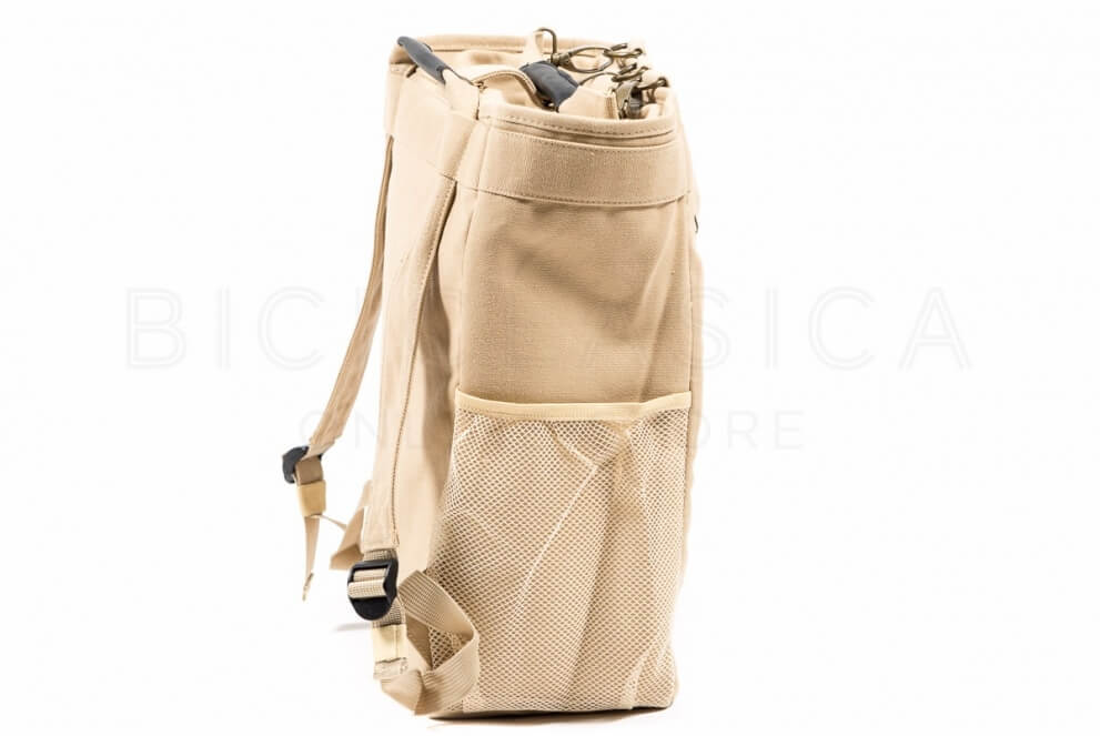 Comprar Alforja mochila para bicicleta de uso urbano color crema