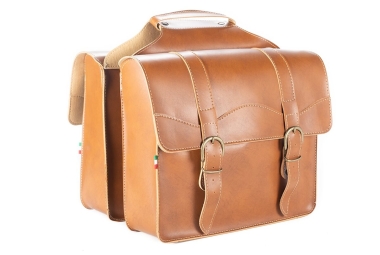 Classic style saddlebags in...