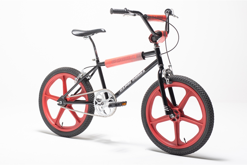 Comprar Bicicleta retro BMX Capri Cobra negra