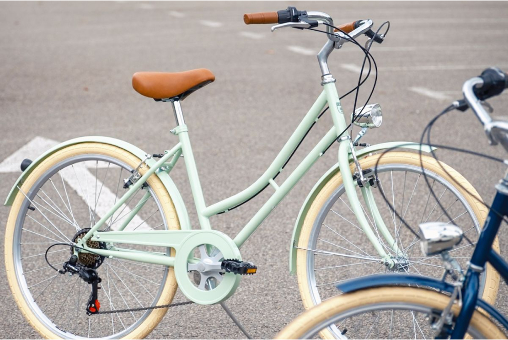Comprar Bicicleta de paseo Capri Valentina verde pastel de 6 velocidades