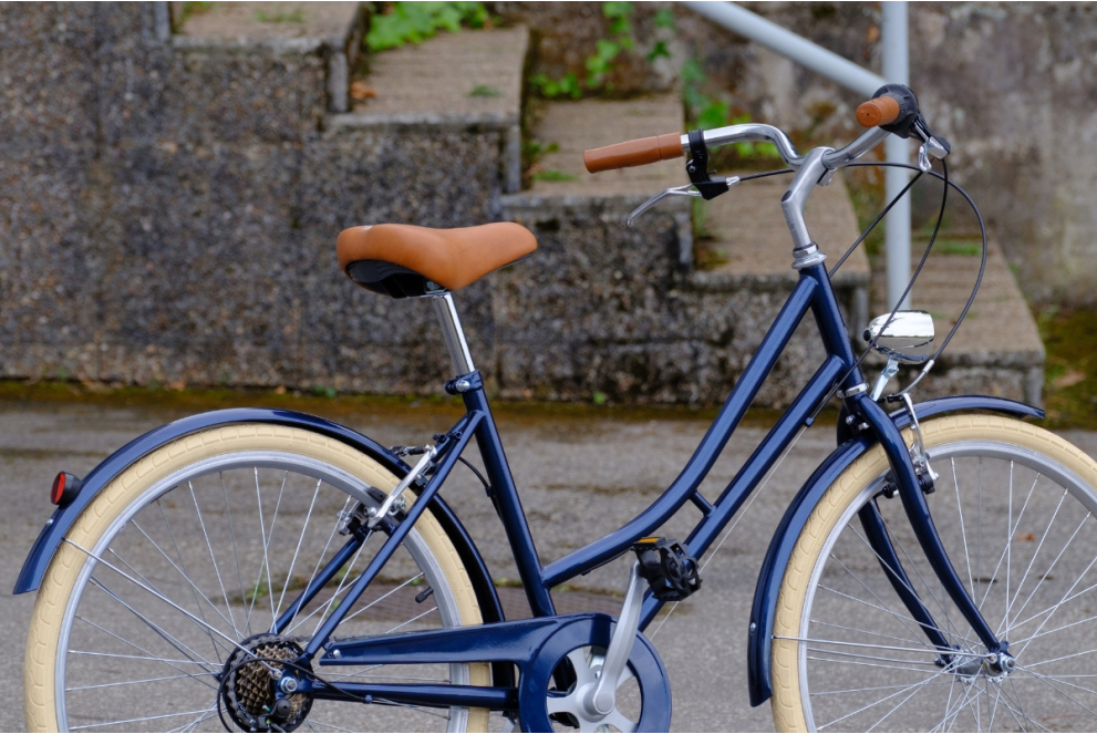 Buy Vintage Capri Valentina Space Blue 6V Capri Touring Bicycle