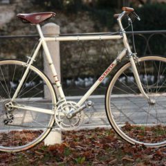 bici vintage minimal1 608x405