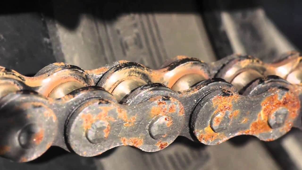 rust bicycle chains
