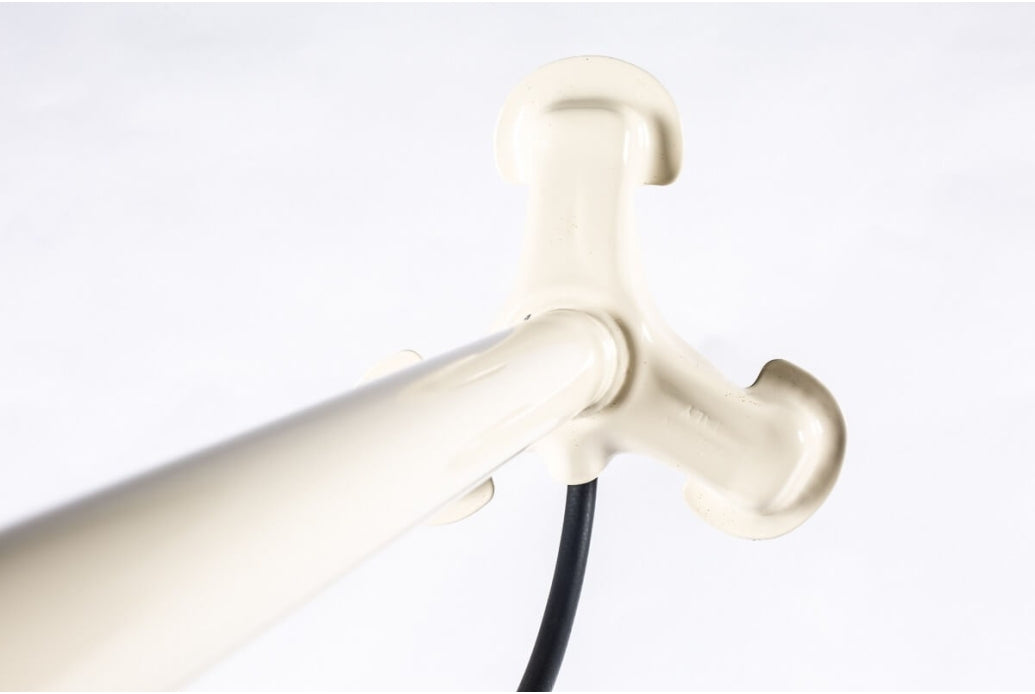 Comprar Bomba de metal clásica Capri camel online