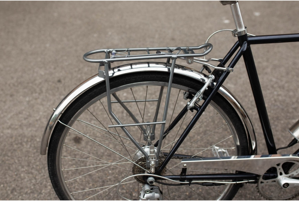 Comprar Portabultos Trasero de Aluminio con Pinza 24 a 28 Pulgadas Gris